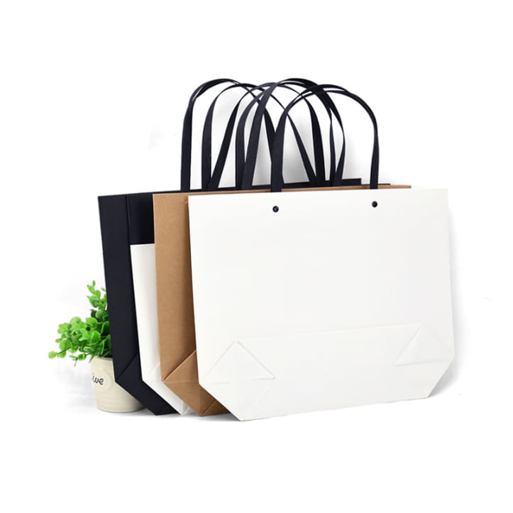 Medium Boutique Paper Bag(370 x 280 x 100mm)