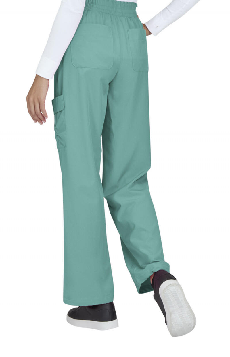 Ayla Pant