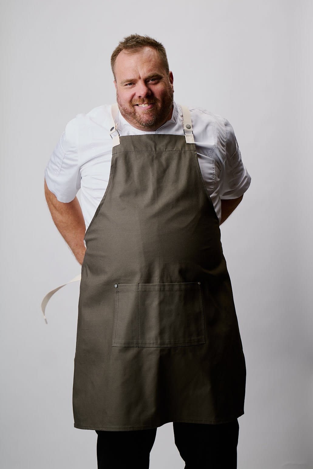 Byron Cross-Back Apron