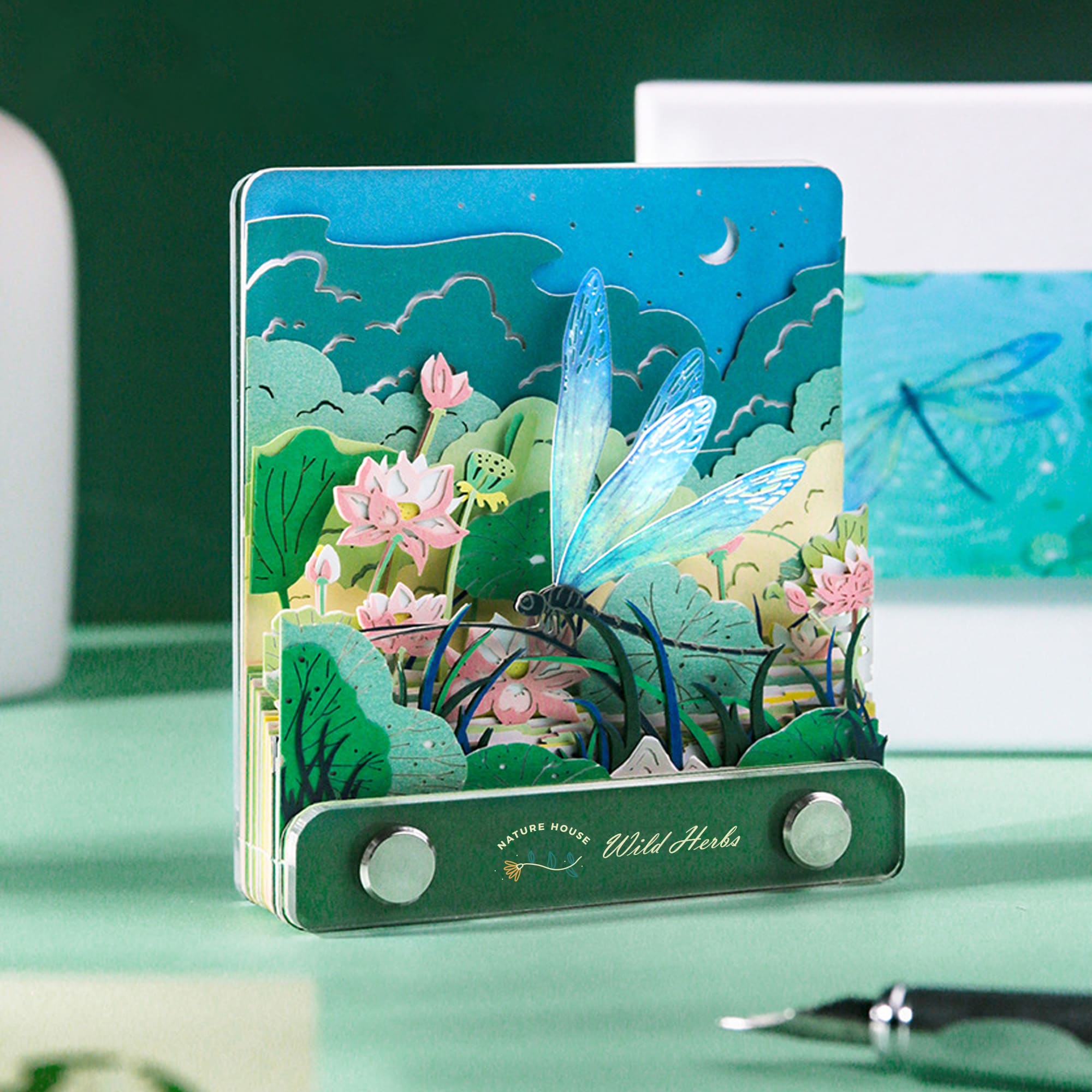 3D Paper-Cut Sculpture Notepad with Hanging Loop