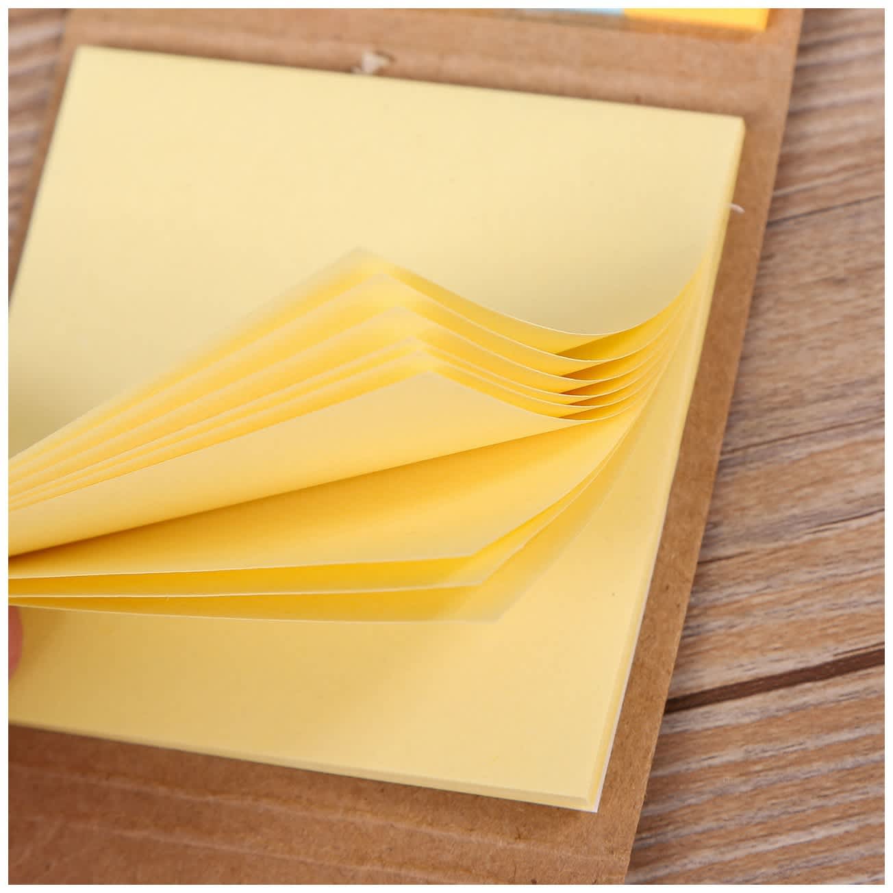 Mini sticky notes and flag set