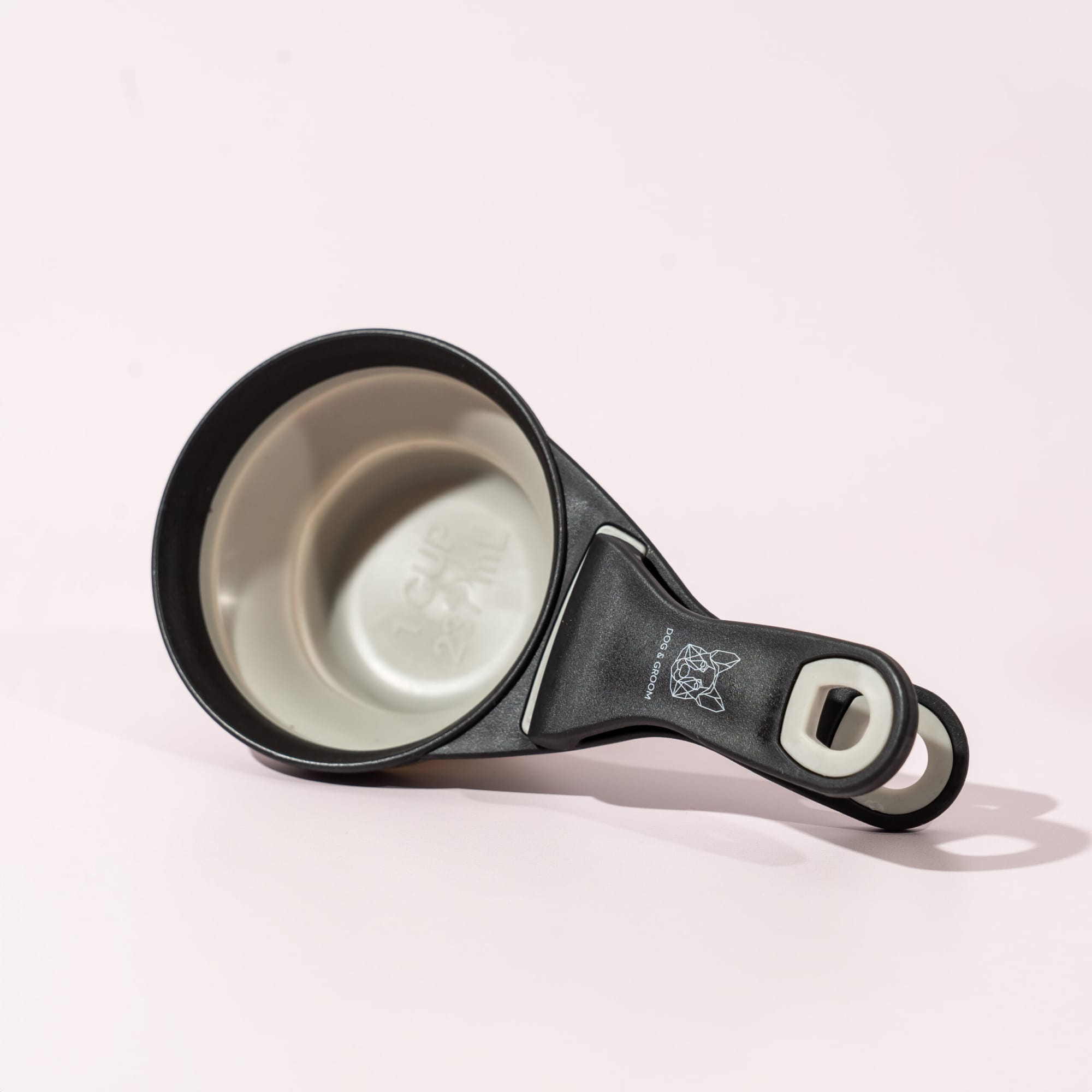Collapsible Silicone Pet Food Scoop & Bag Clip