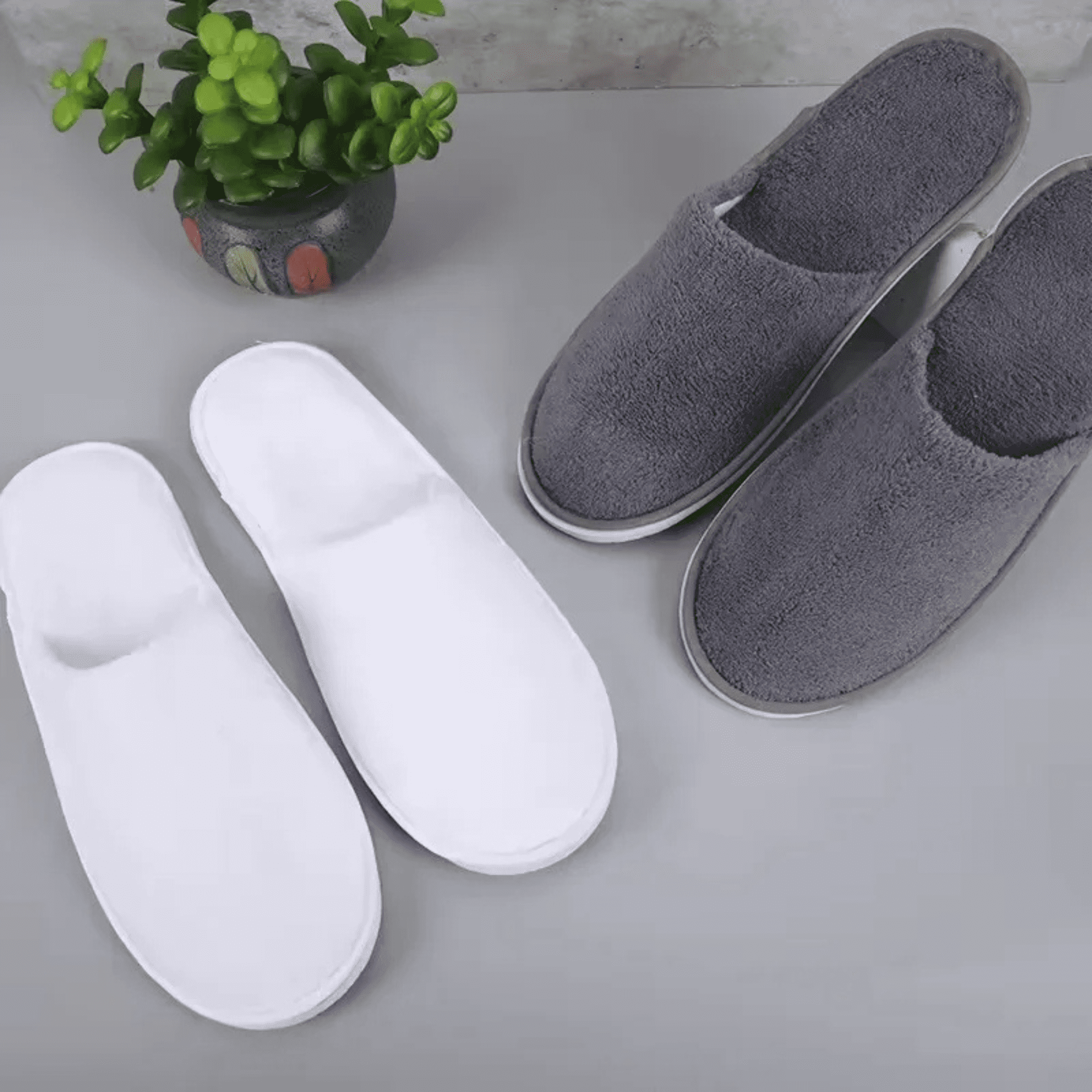 Crown Closed Toe Hotel Slippers