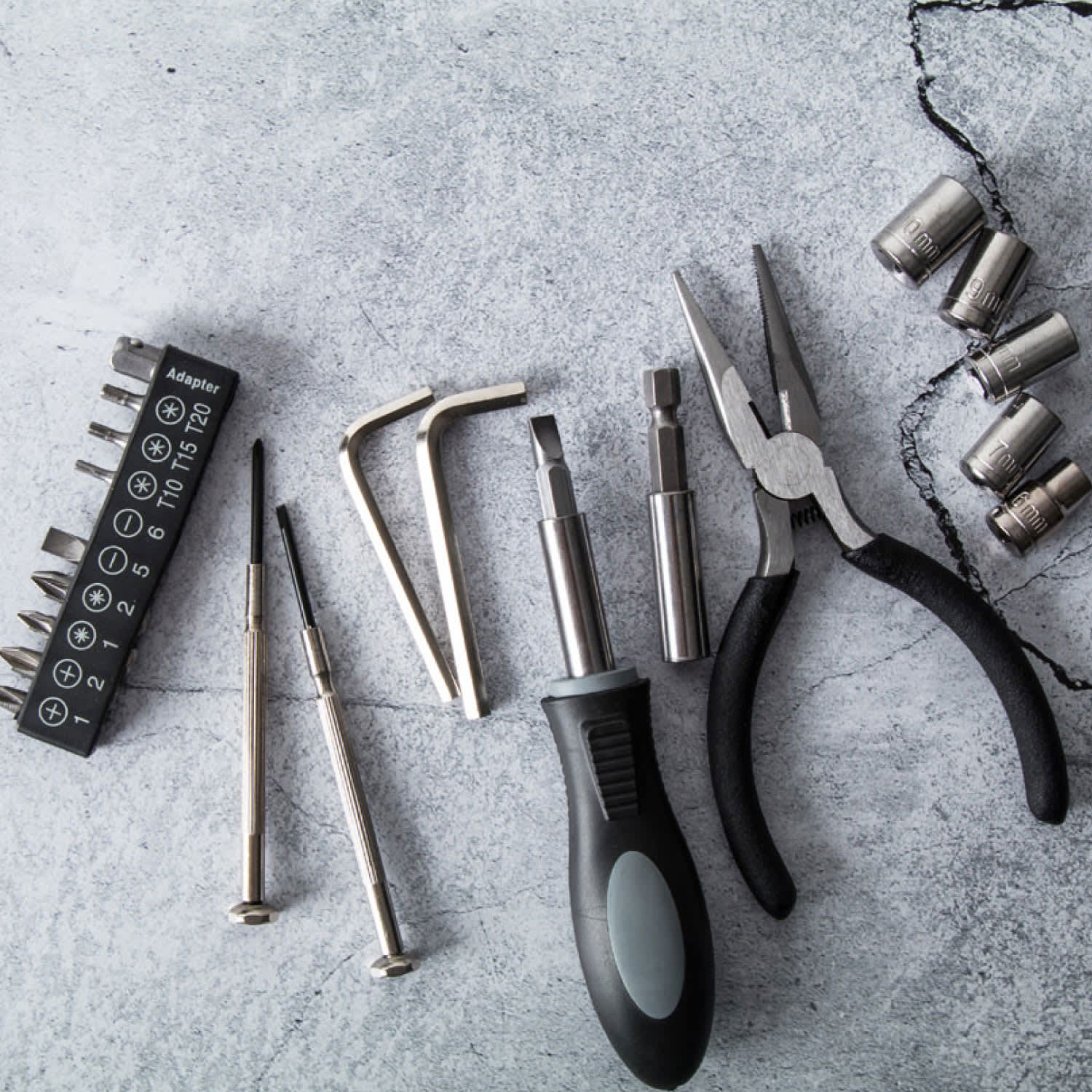 ATLAS 22-Piece Tool Set in Carry Case