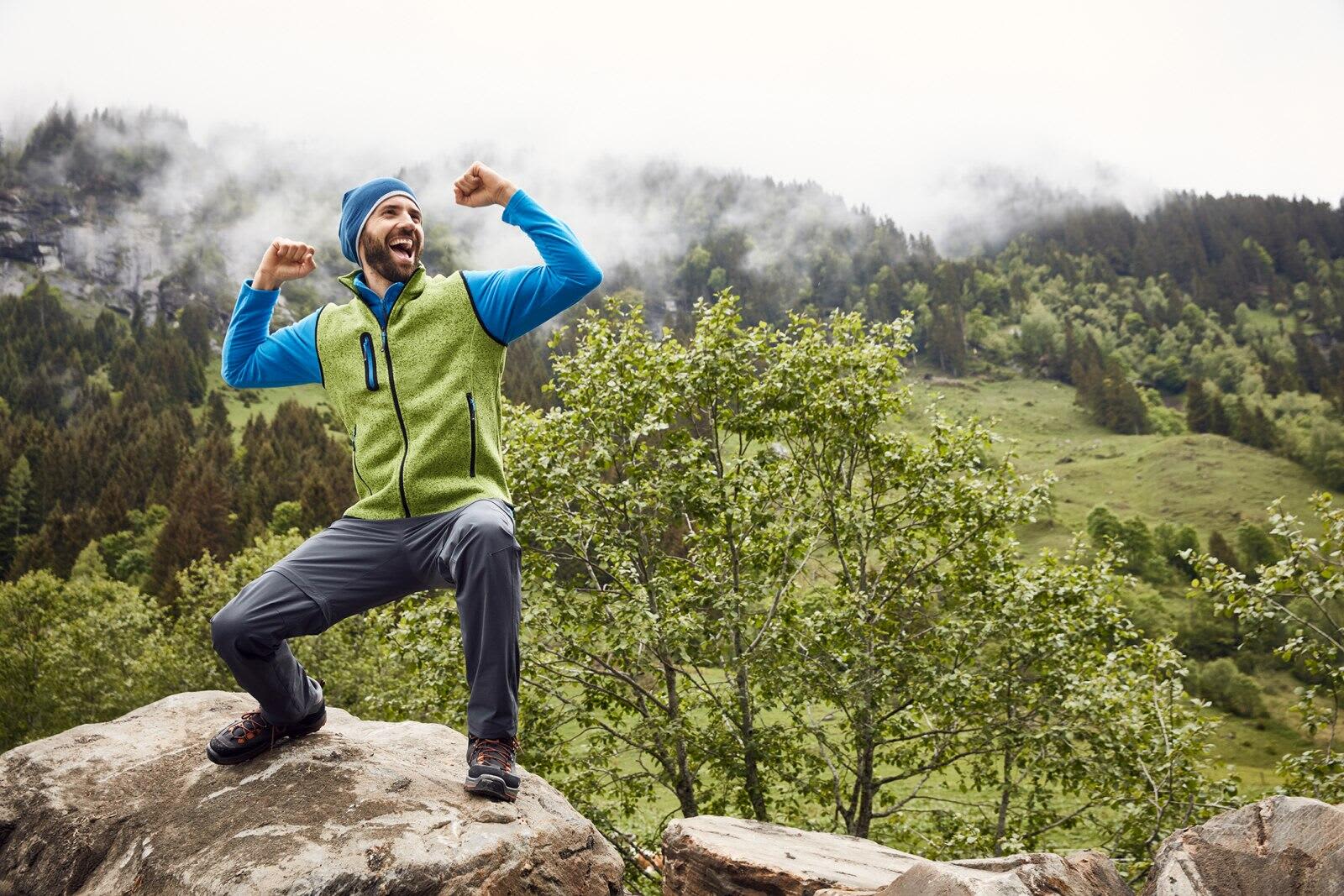 Mens Knitted Fleece Vest