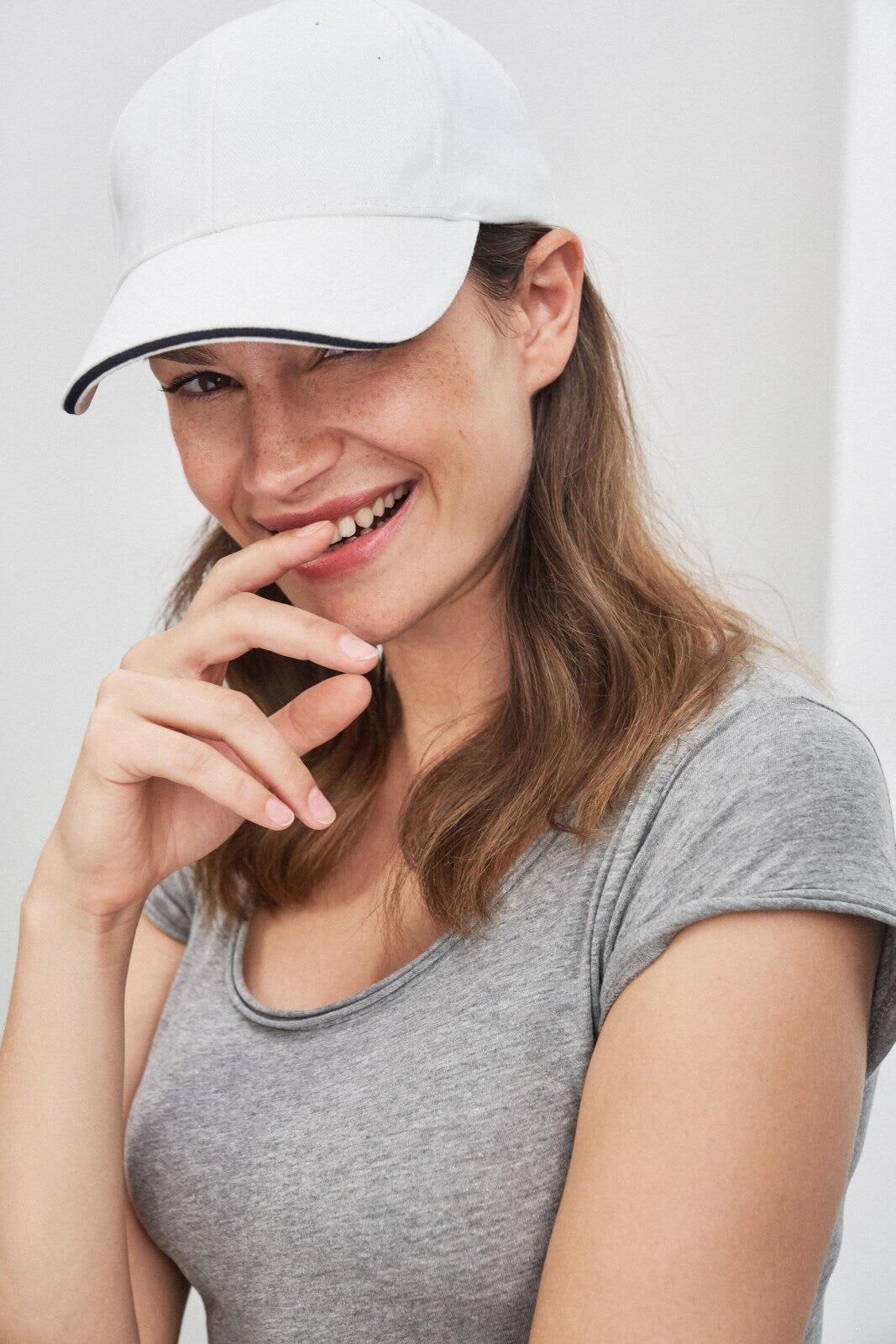 6 Panel Sandwich Cap