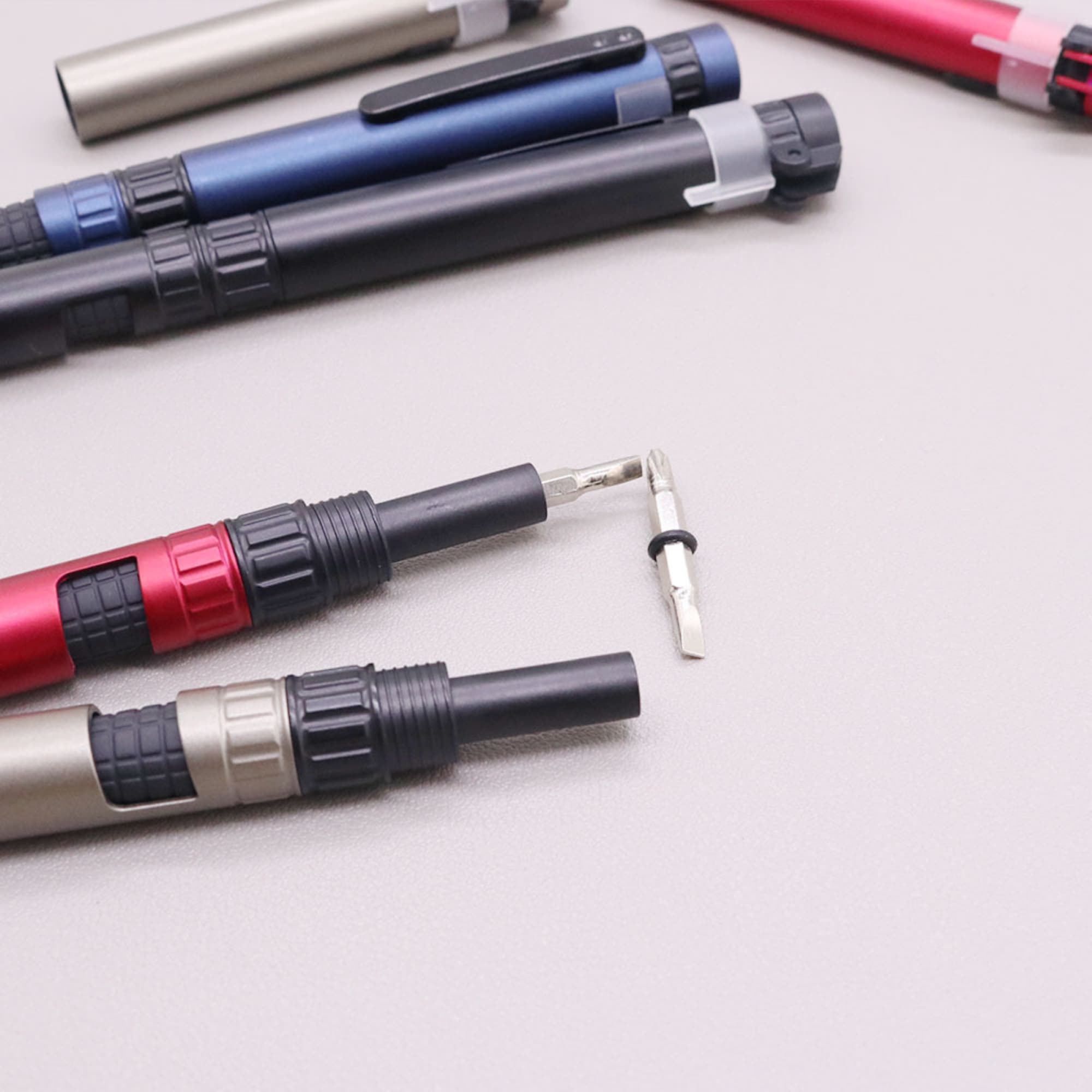 6-In-1 Multi Tool Pen
