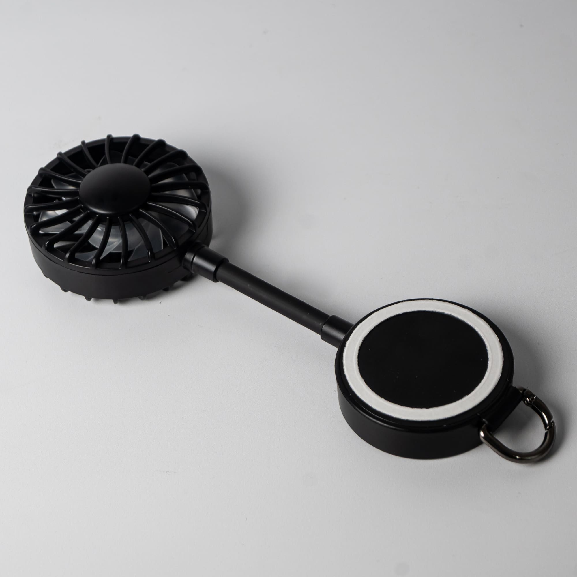 Magnetic 900mAh Type C Rechargeable Fan
