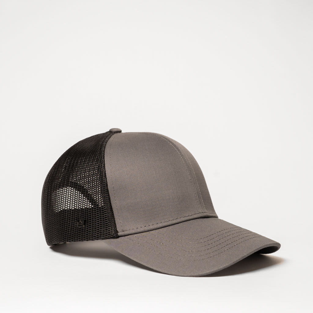 UFlex Classic Ultra-lite 6 Panel Trucker Cap