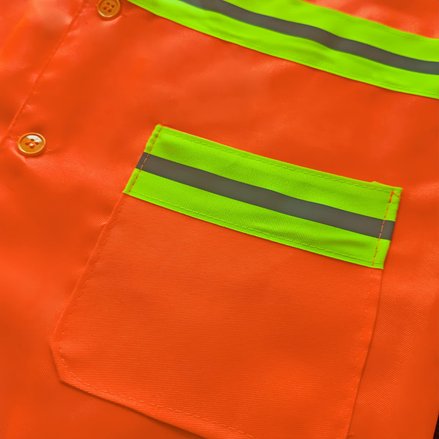 Hi-Vis Reflective Button-Down Safety Vest With Pockets
