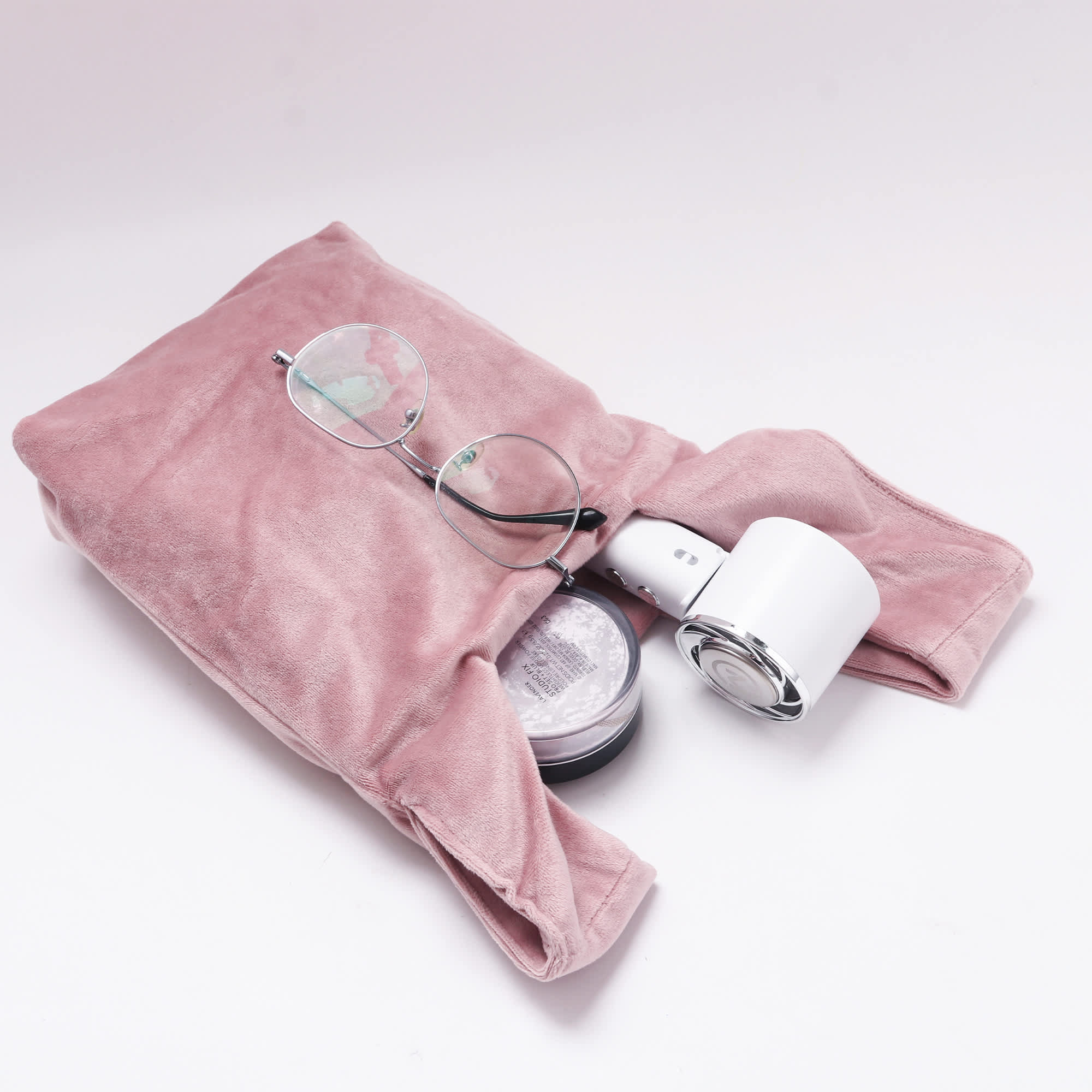 Velvet Knot Wrist Bag