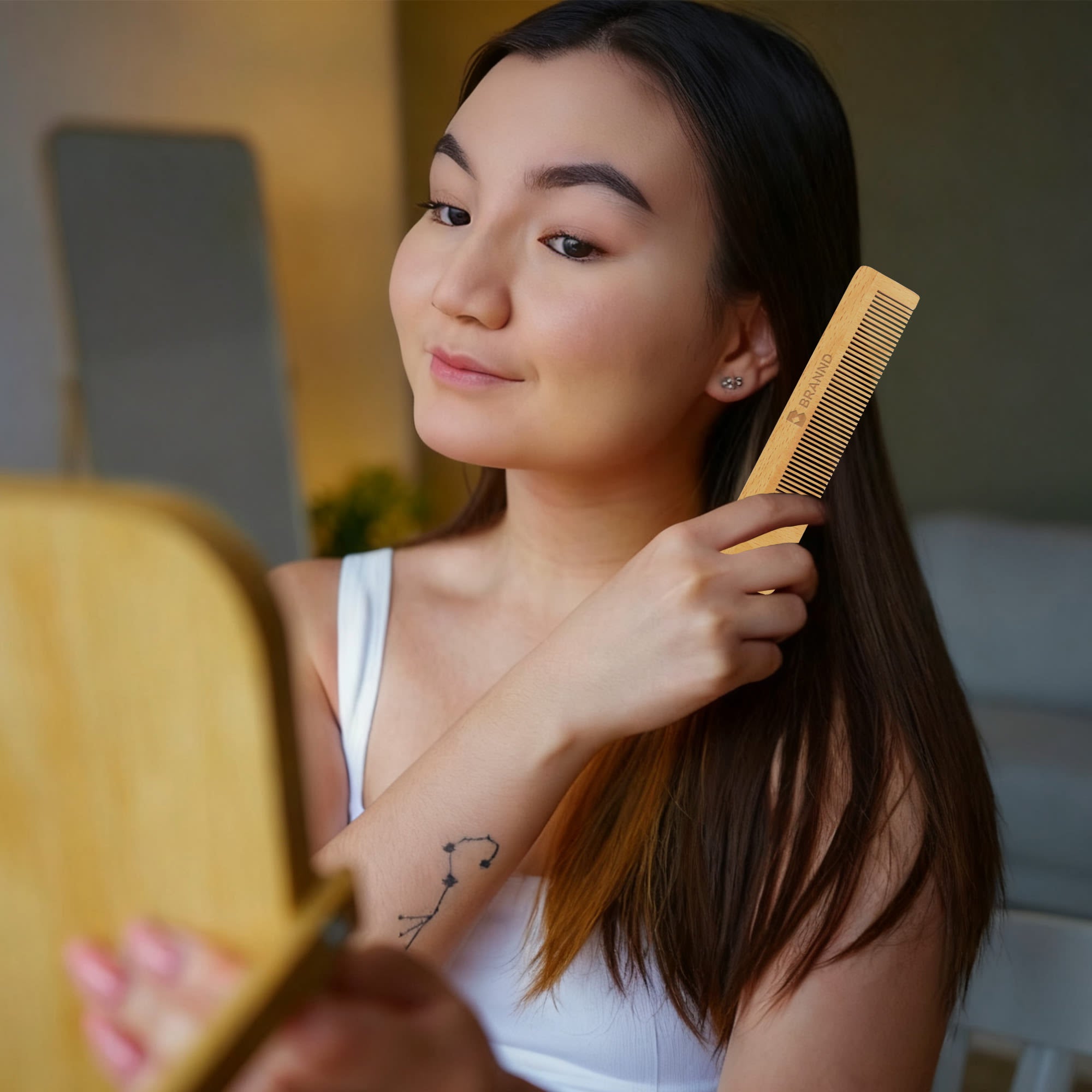 Short-Handled Beech Wood Comb