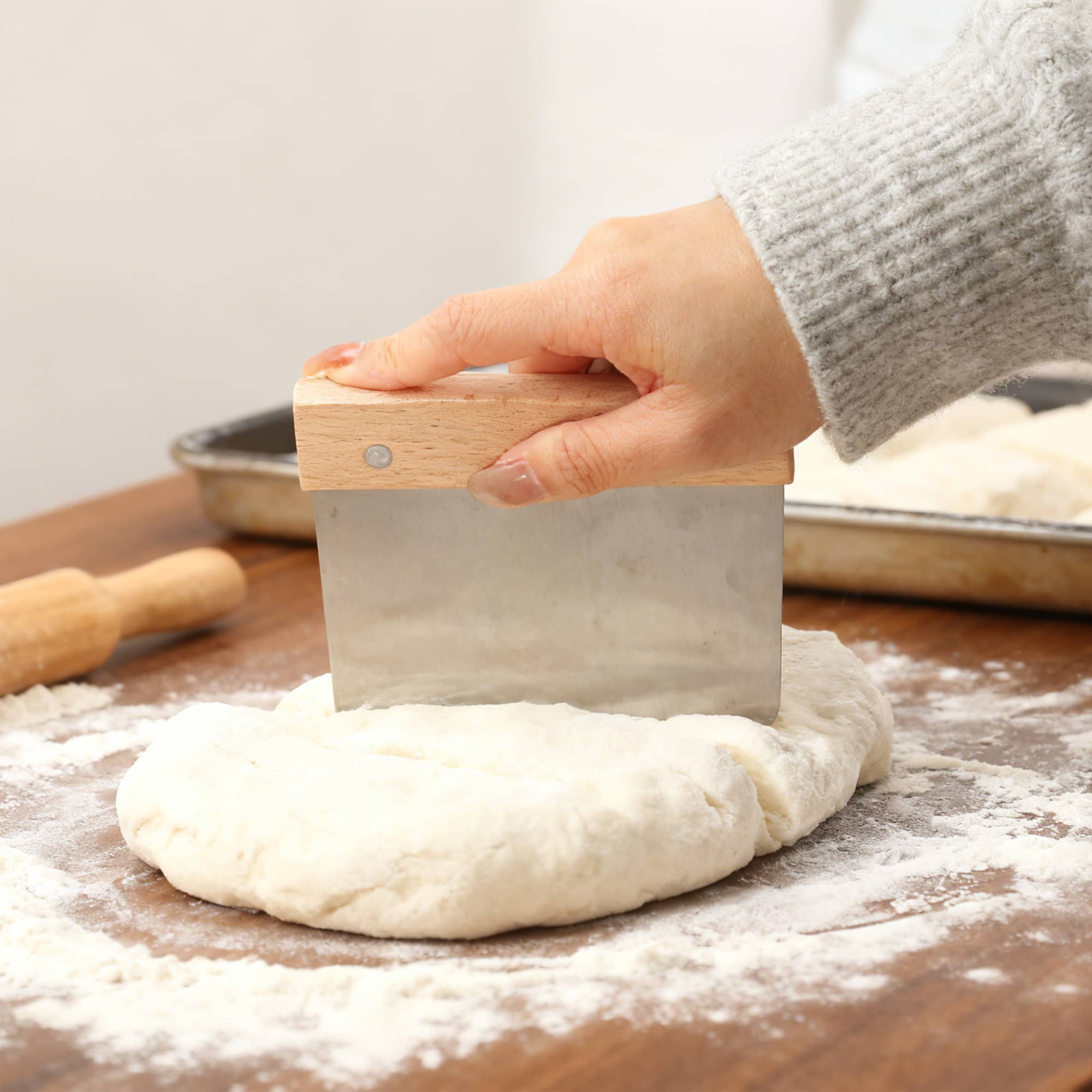 Beechwood Handle Flour Cutter