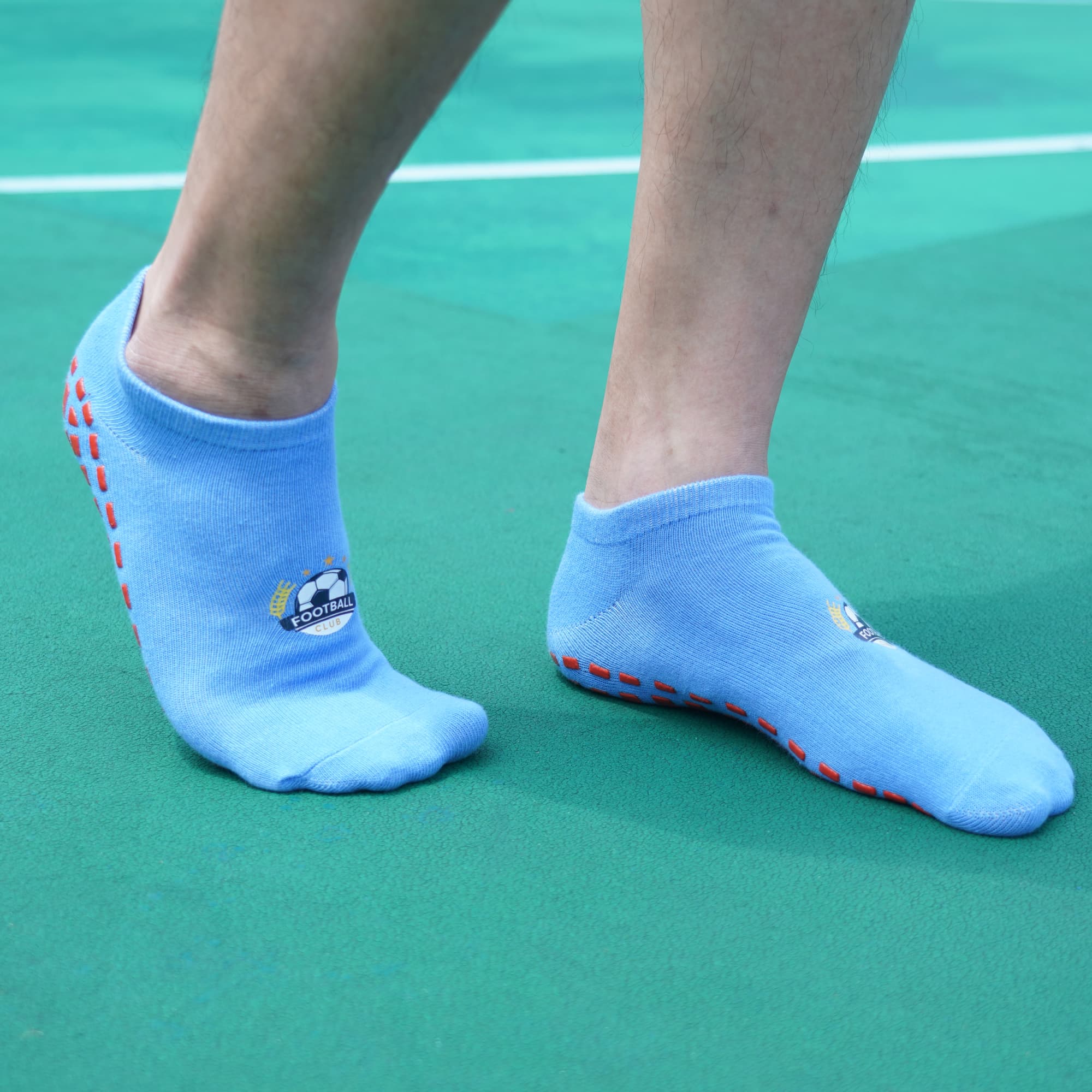 Low Cut Gripper Socks