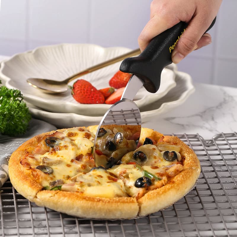 Pizza Cutter