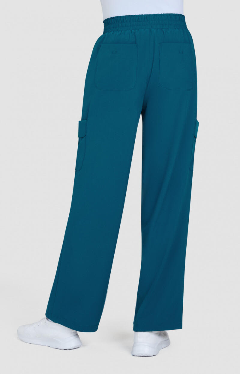 Ayla Pant