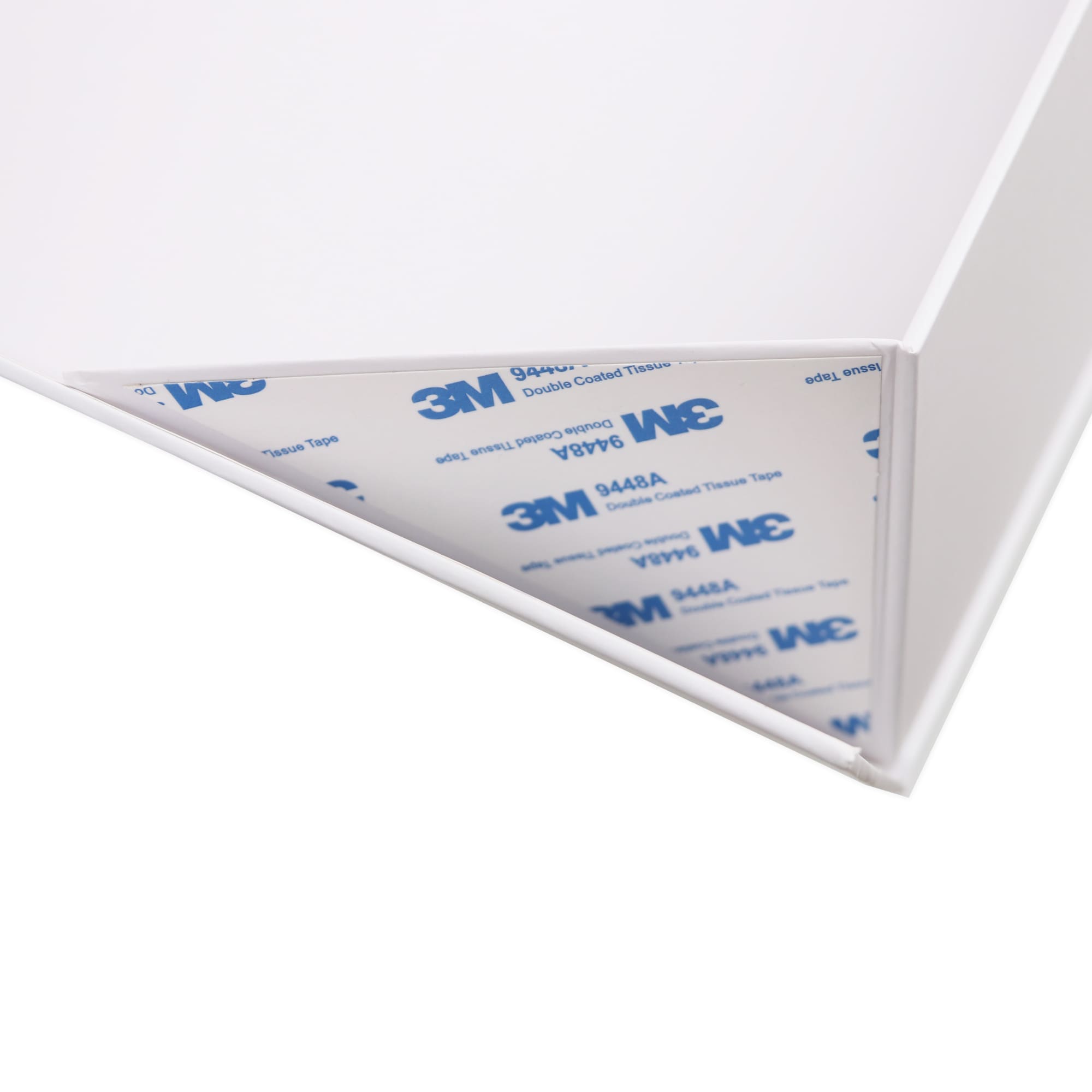 Medium Foldable Magnetic Box with Ribbon