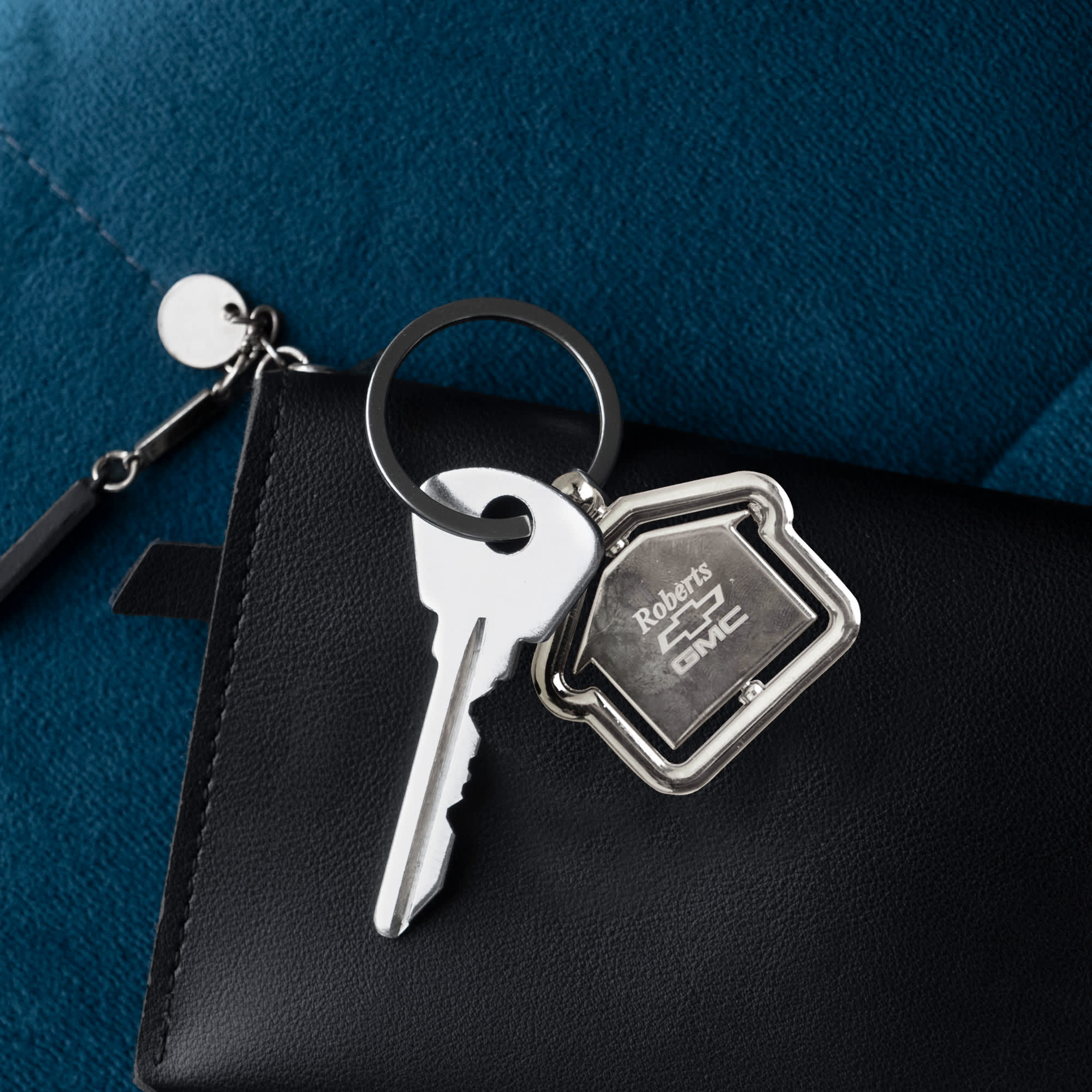 Spinning House Metal Keyring