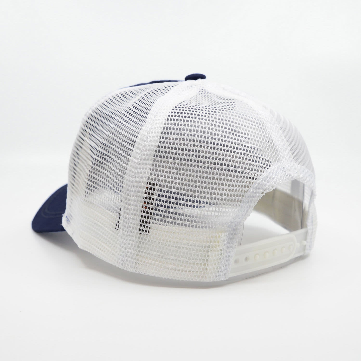 HW24 Mac Trucker