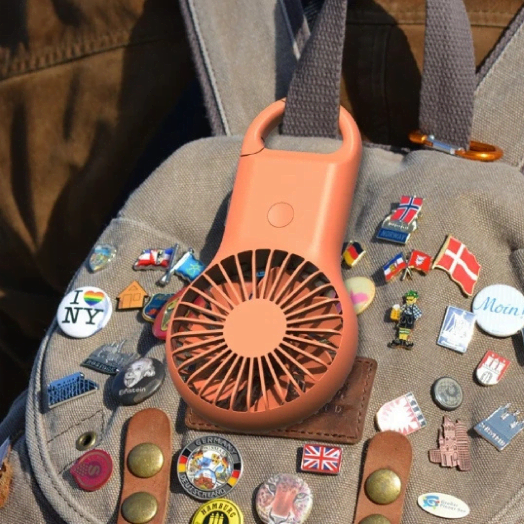 Rise Pocket Fan