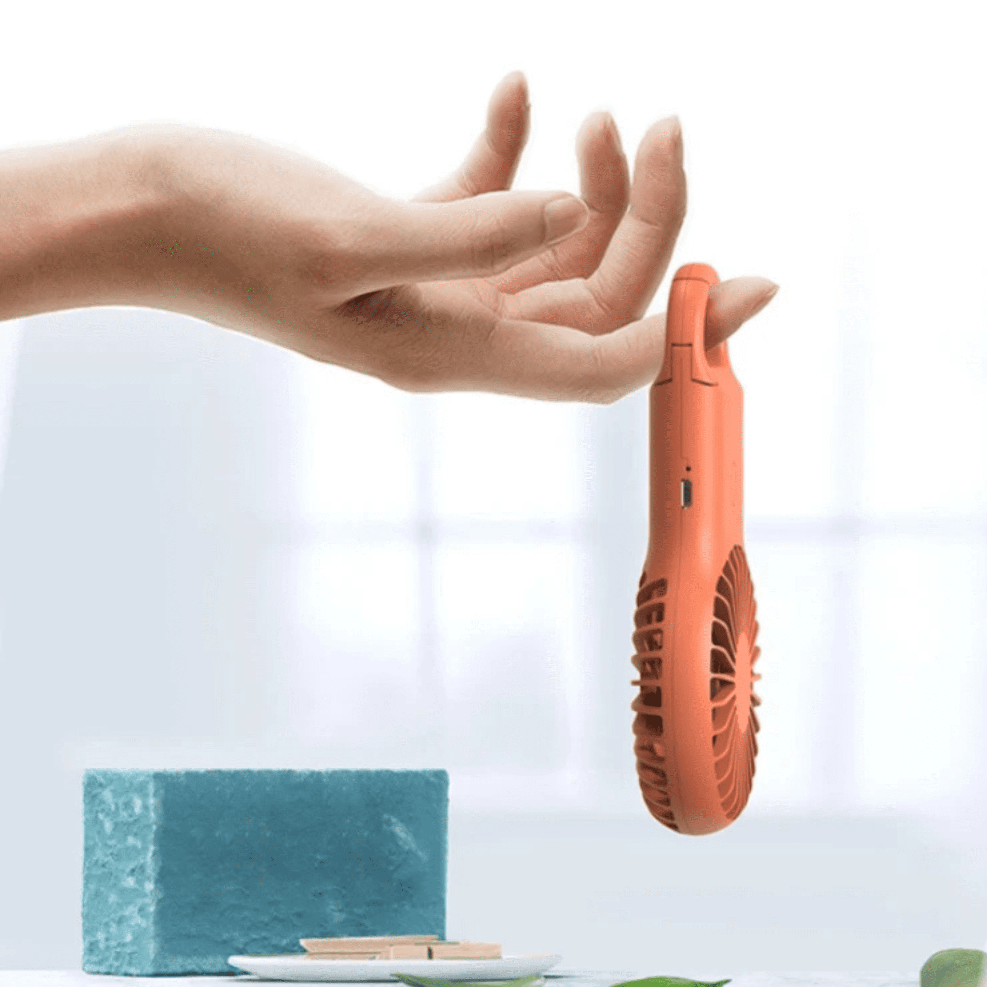 Rise Pocket Fan