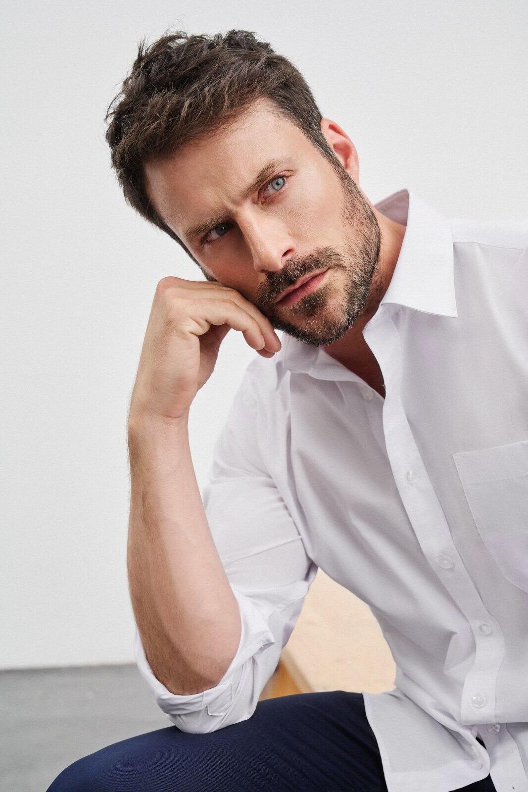 Mens Shirt L-S Poplin