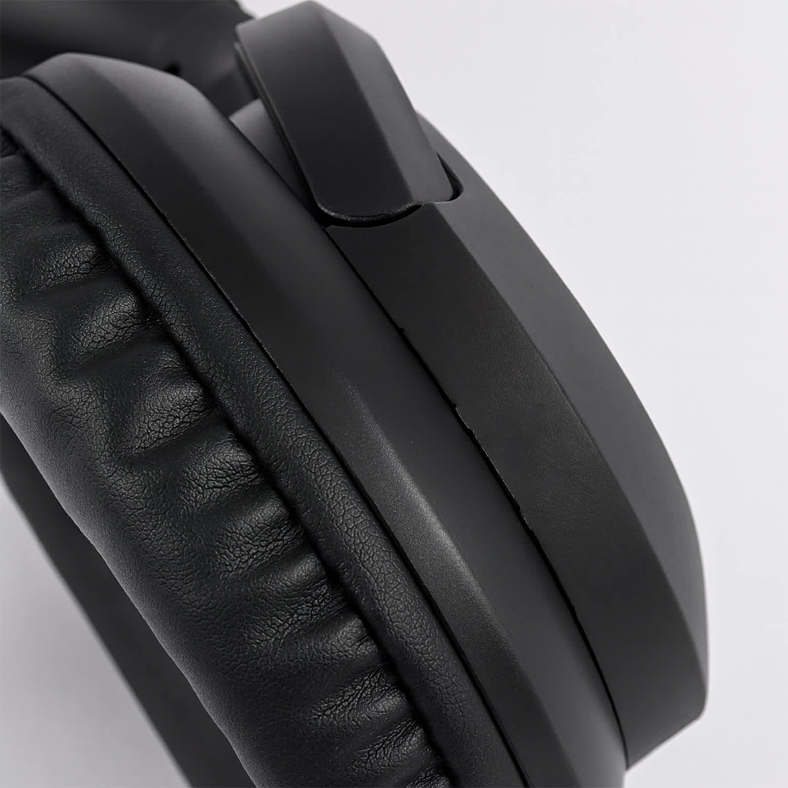 Equinox ANC Headphones In Case