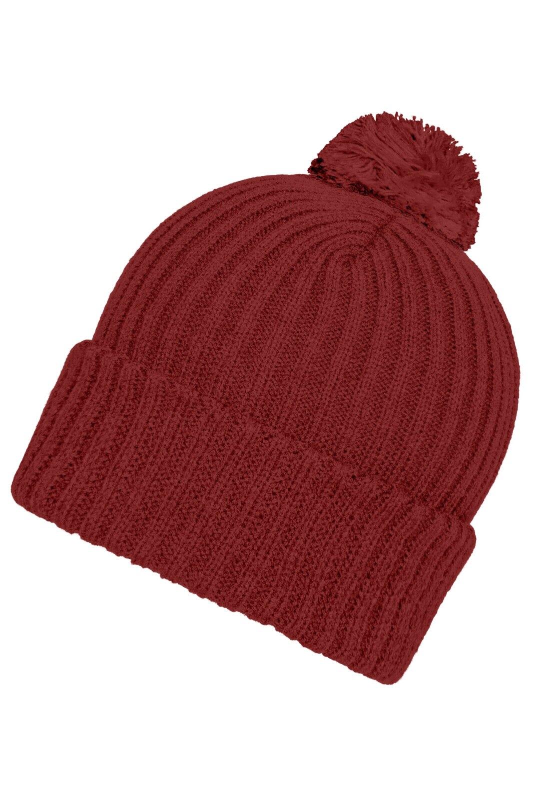 Knitted Beanie w/ Pompon