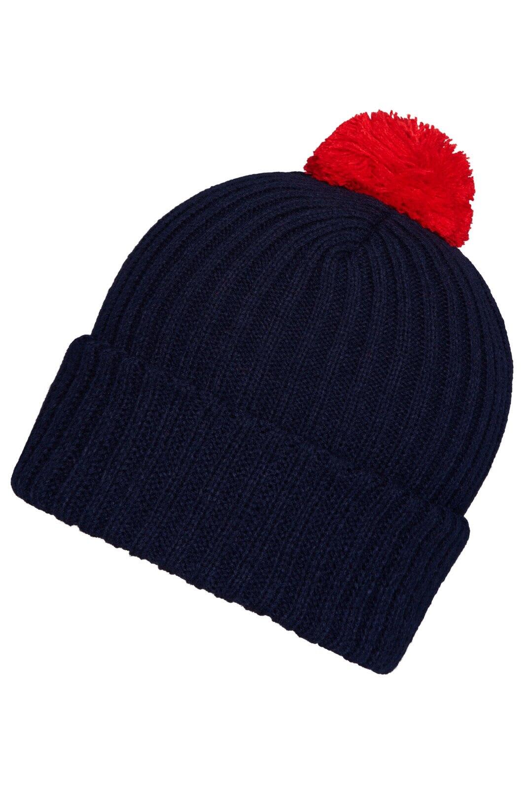 Knitted Beanie w/ Pompon