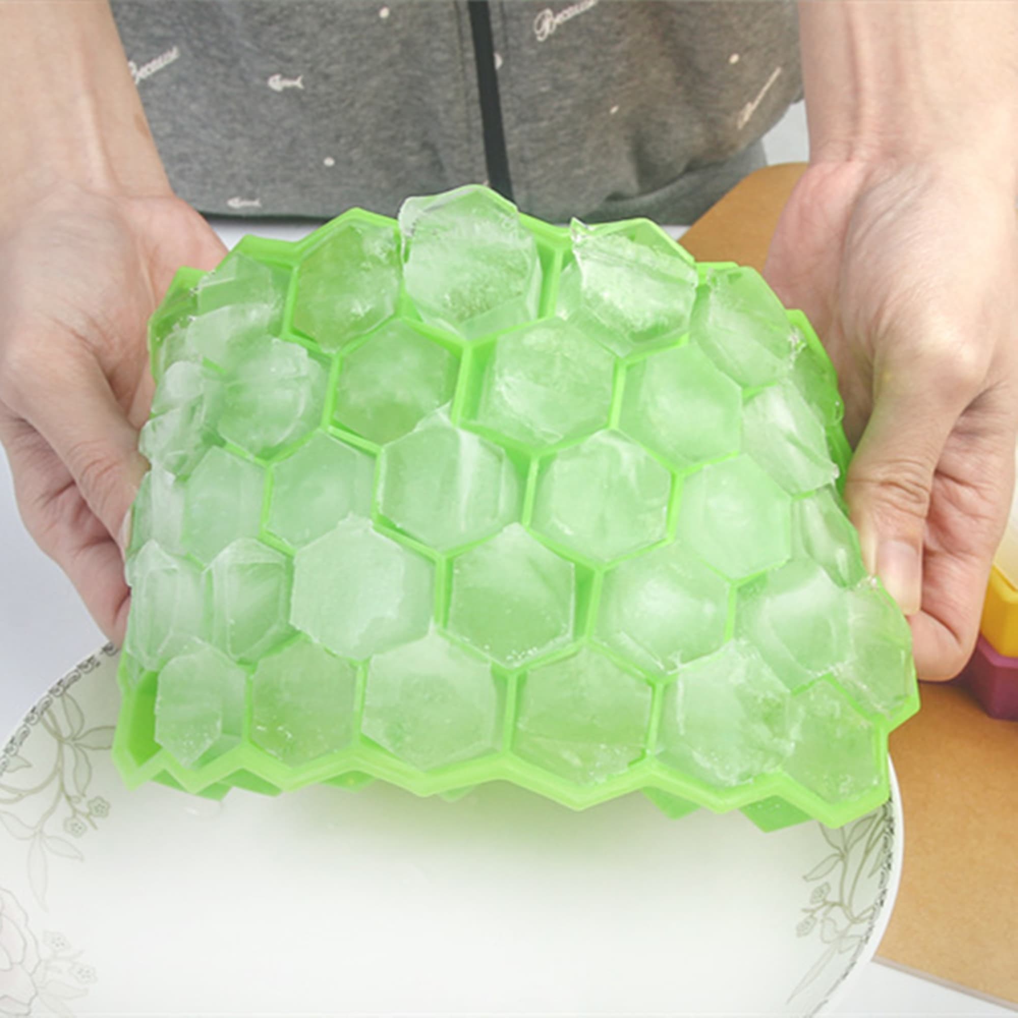Silicone Ice Cube Tray With Lids