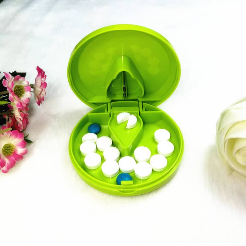Plastic Pill Cutter /Pill Box
