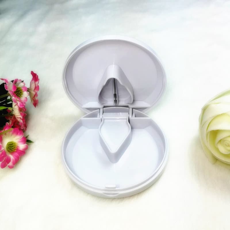 Plastic Pill Cutter /Pill Box