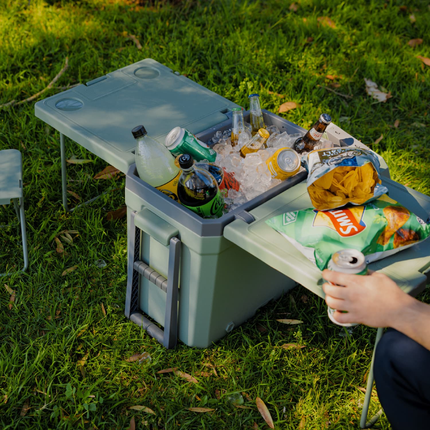 Cooler Box With Table and Chair